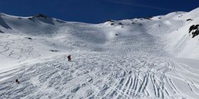 Der „Arlbergeffekt“: mehr Spuren = weniger Lawinengefahr?