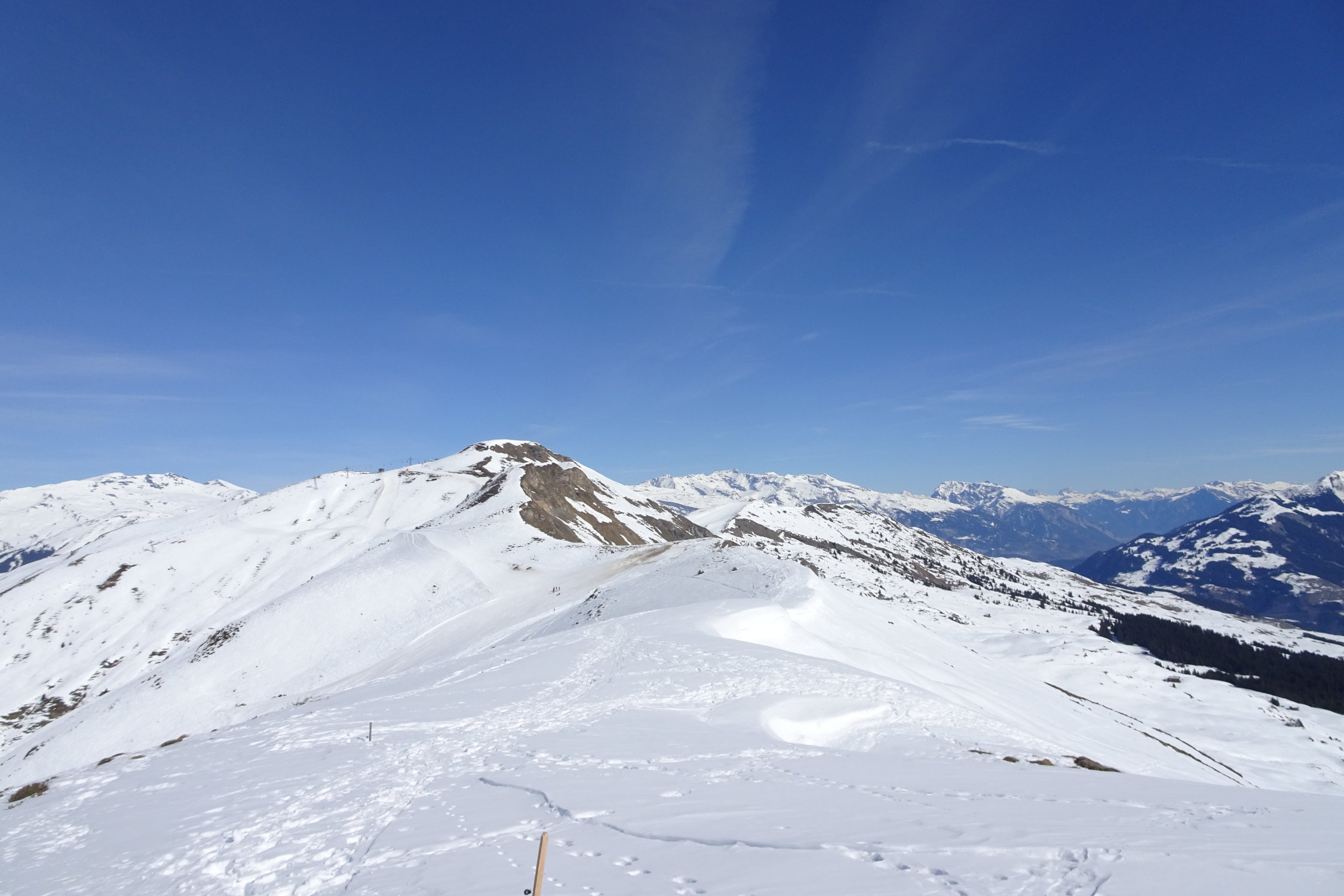 Piz Mundaun Piz Sezner (2309m) (2309m) Aktuelle Verhältnisse vom 28.