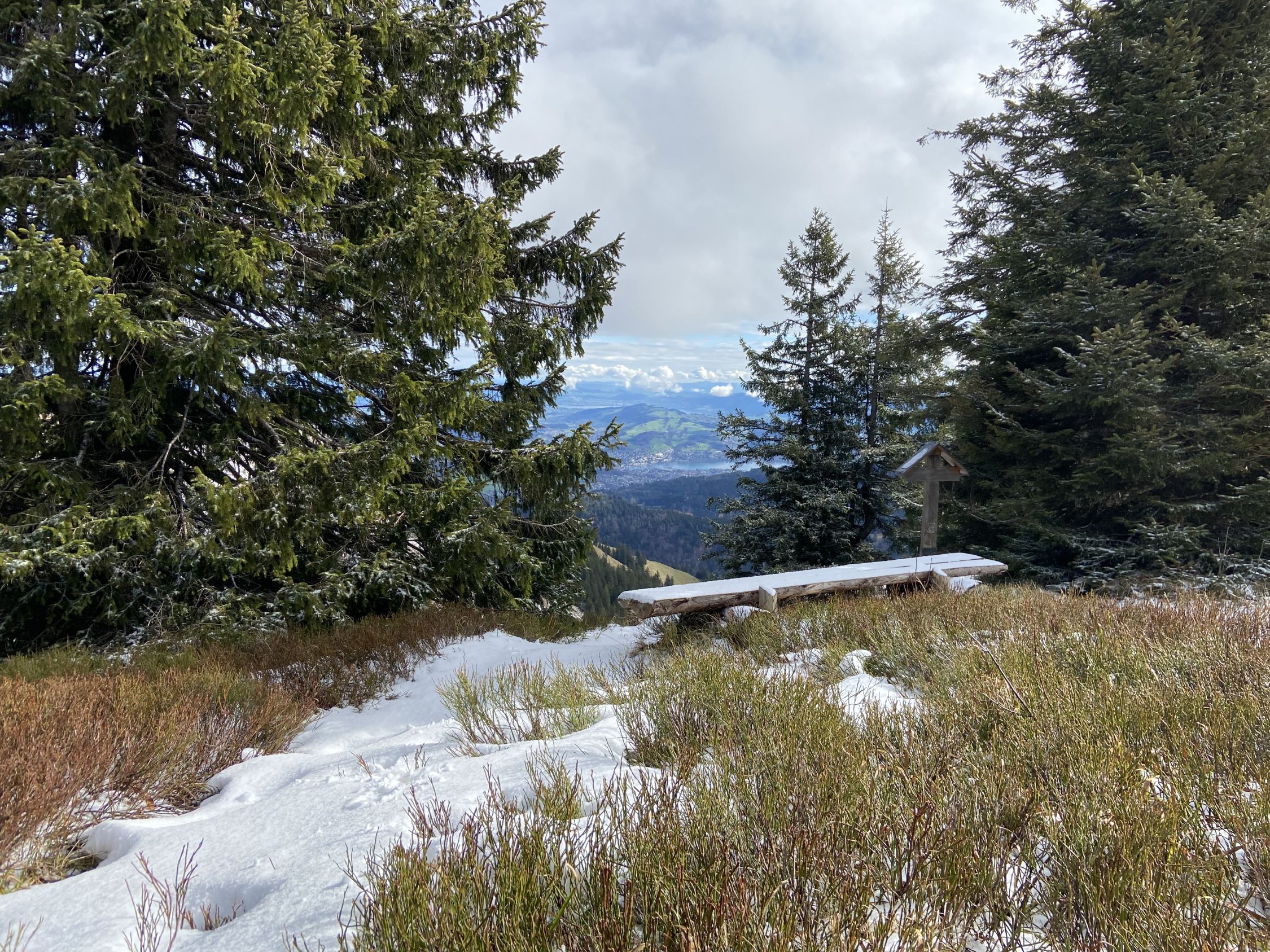 Studberg (1603m) Aktuelle Verhältnisse vom 02.04.2023 für die